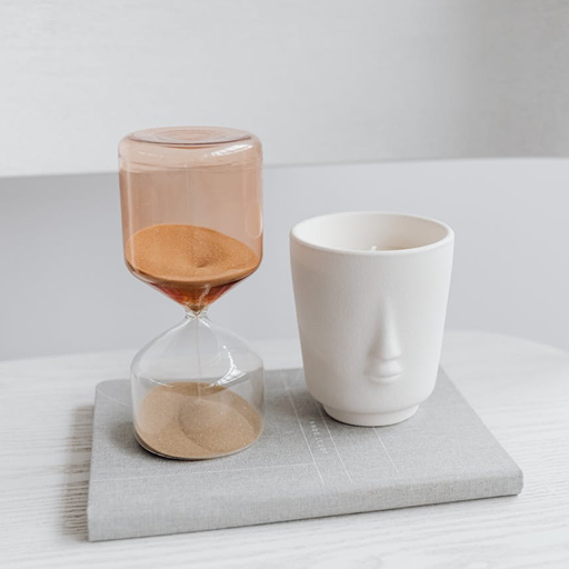 Desk clock and Mug
